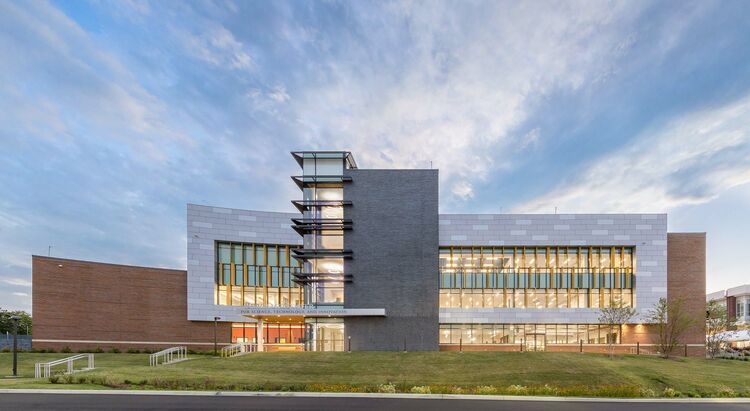 Bergami Center for Science, Technology, & Innovation, University of New Haven