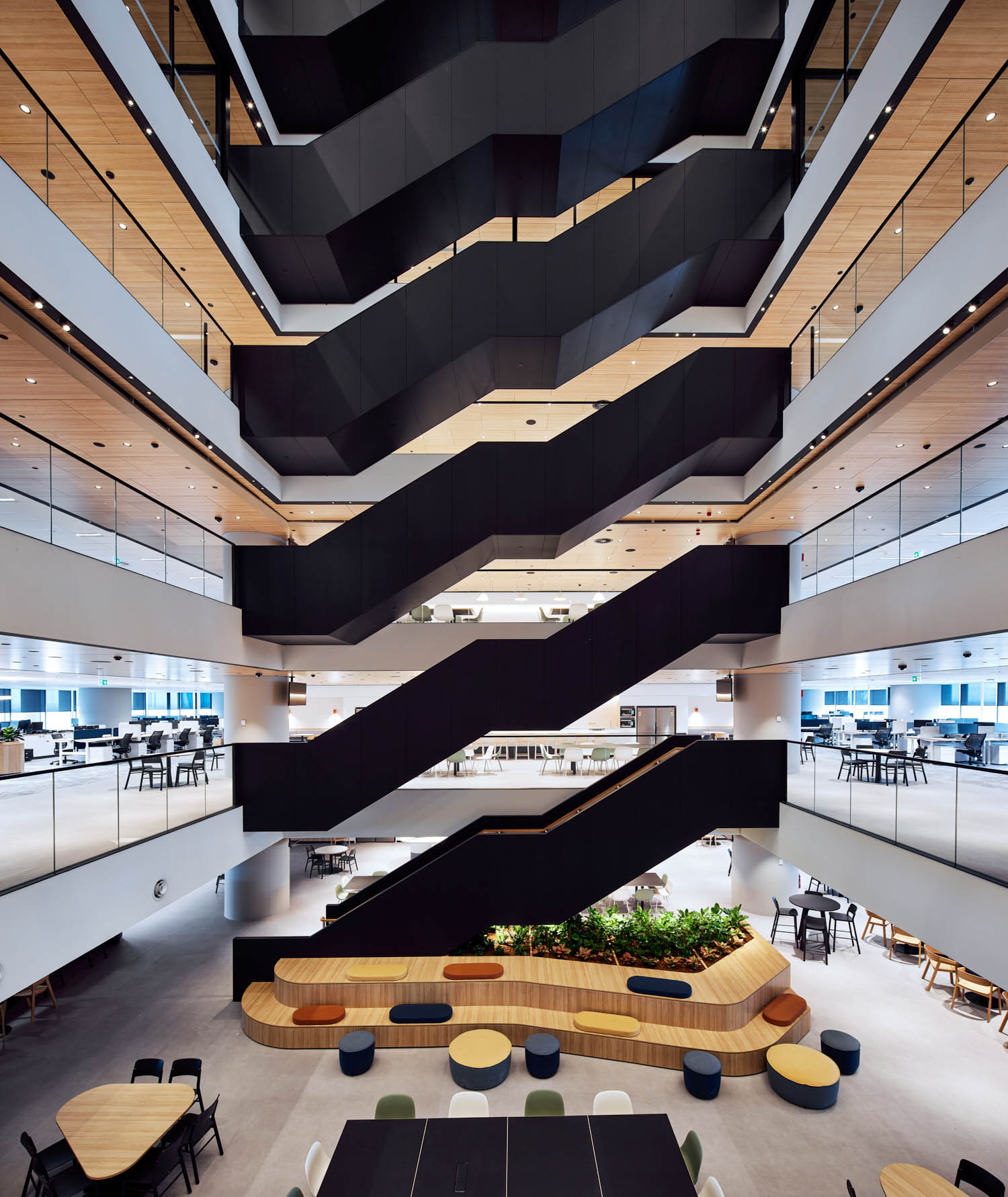 The open tenancy stair defines the atrium while connecting the headquarters’ seven floors.