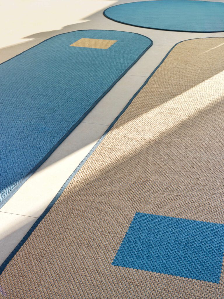 Tangram carpets